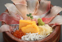 那珂湊 浜の地魚丼